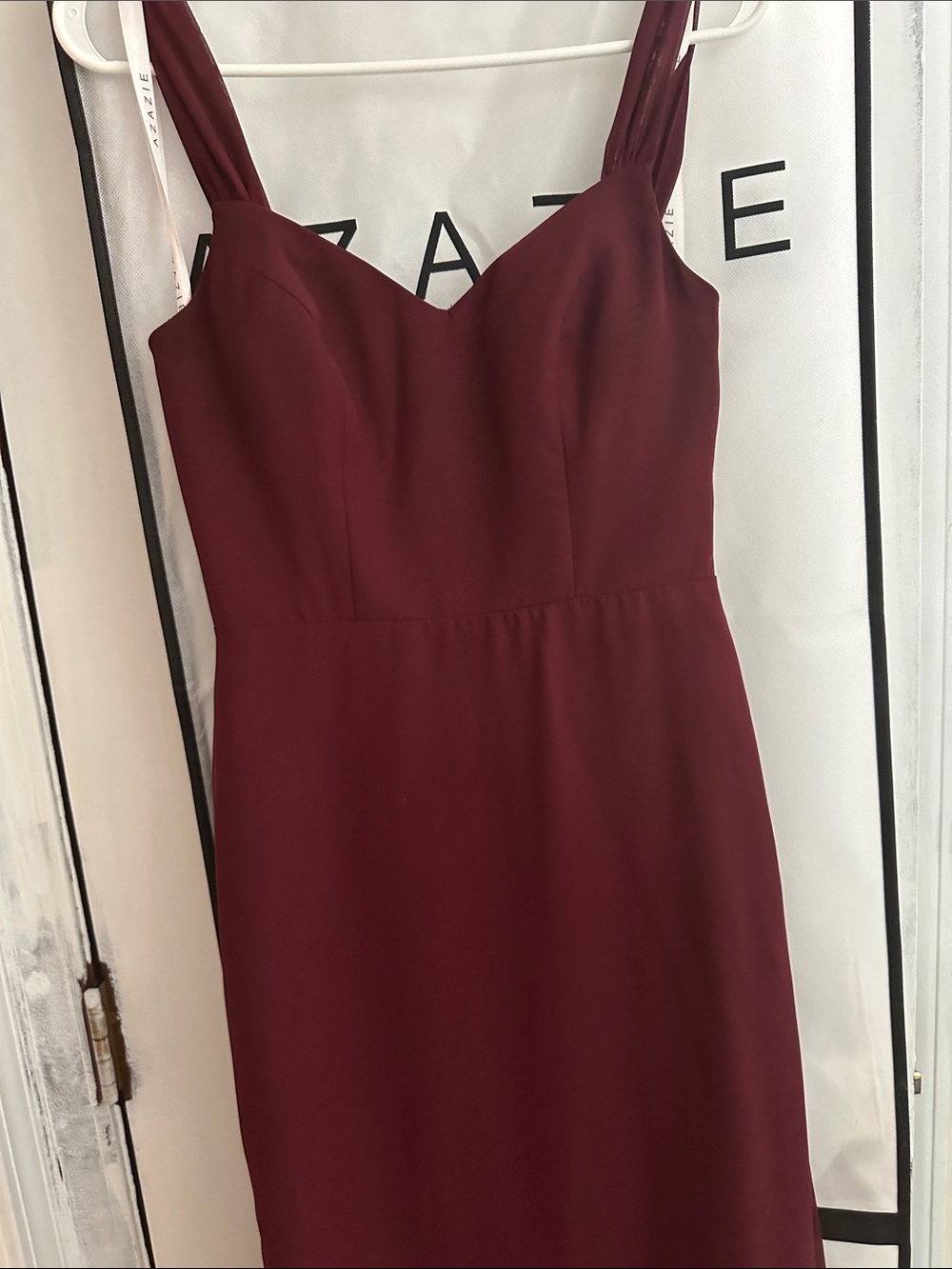 Denice: Cabernet      
Size A0 : Bust: 32.00 in| Waist: 25.50 in Hips35.5in
